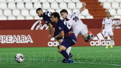 Remate de Olaetxea que supuso el 2-1 para el Albacete