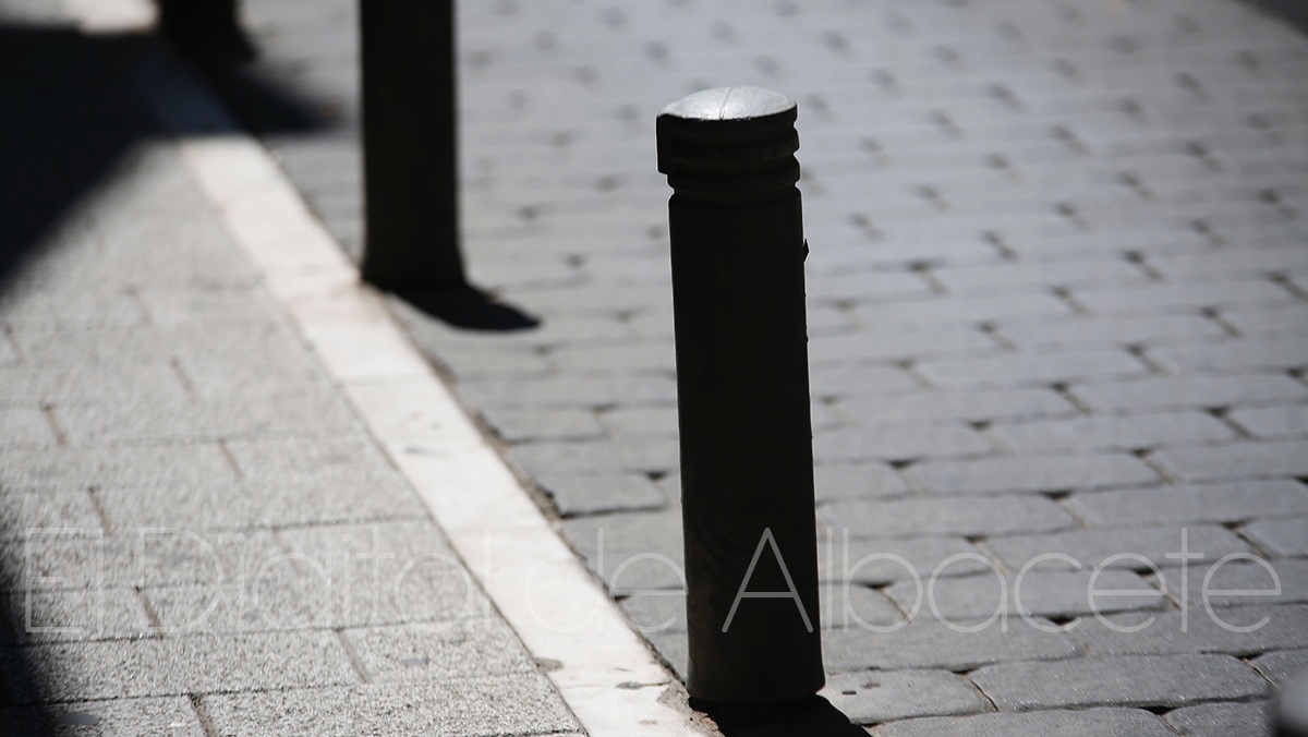 Bolardos en Albacete