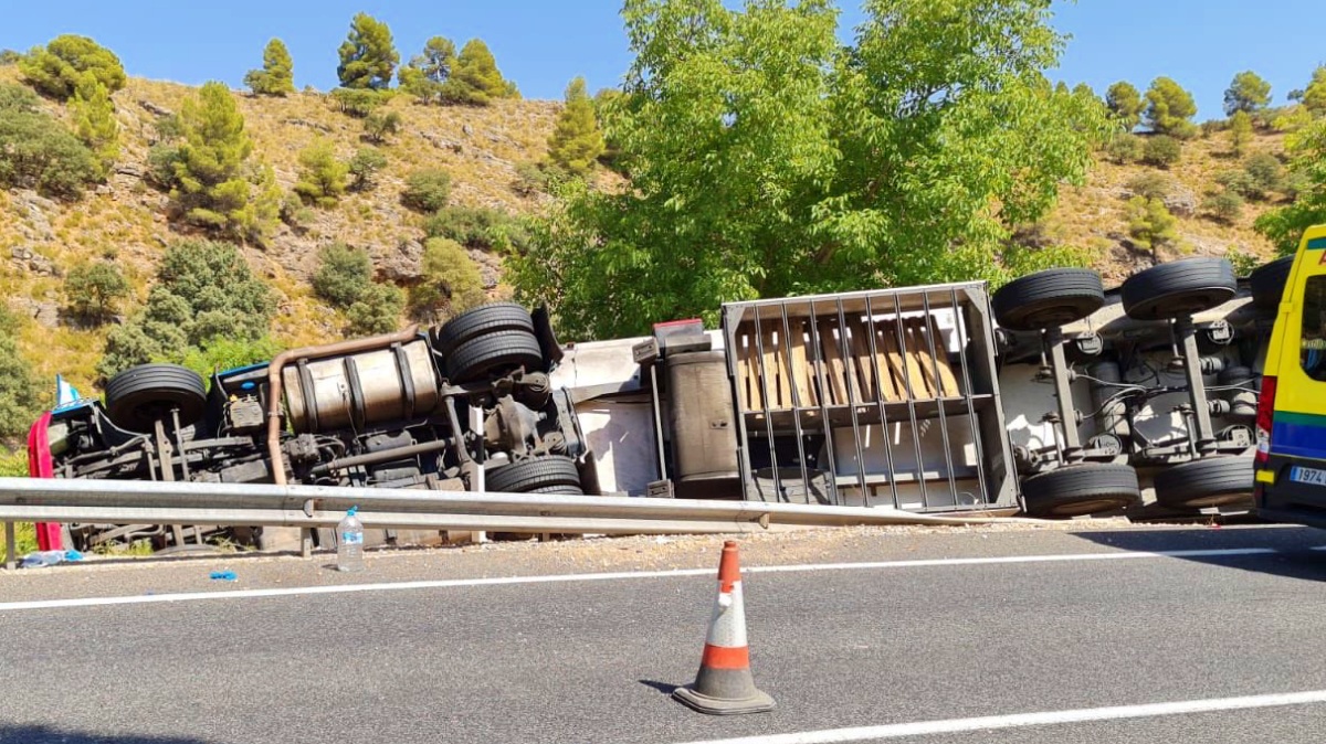 Accidente de camión en El Jardín (Albacete)