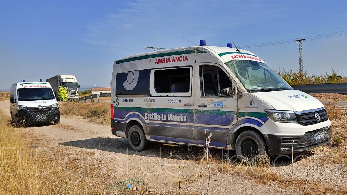 Ambulancia accidentada en Albacete
