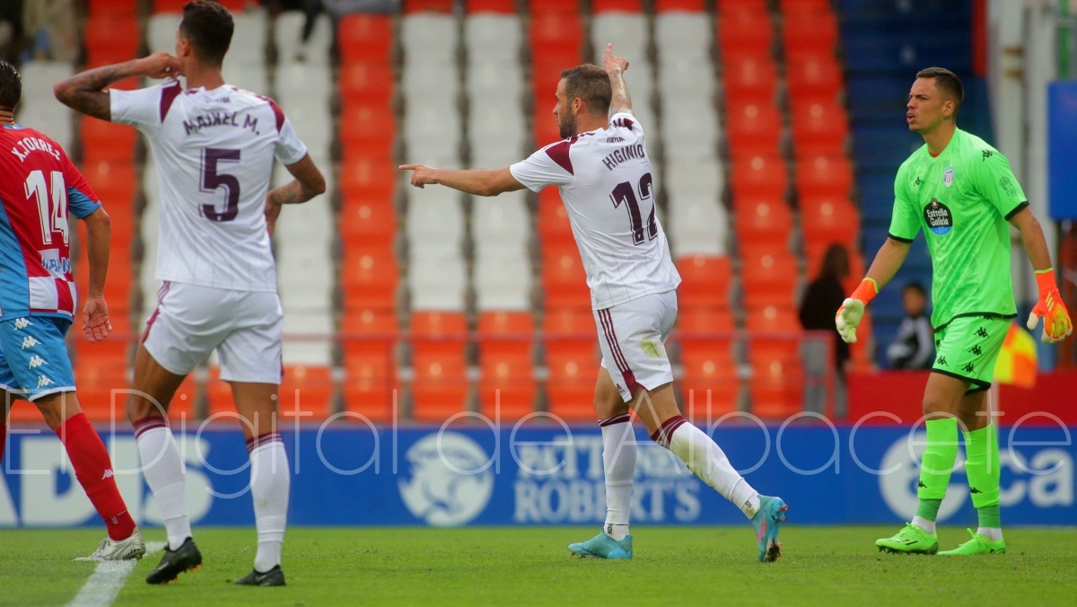 Higinio celebra el empate del Albacete en Lugo