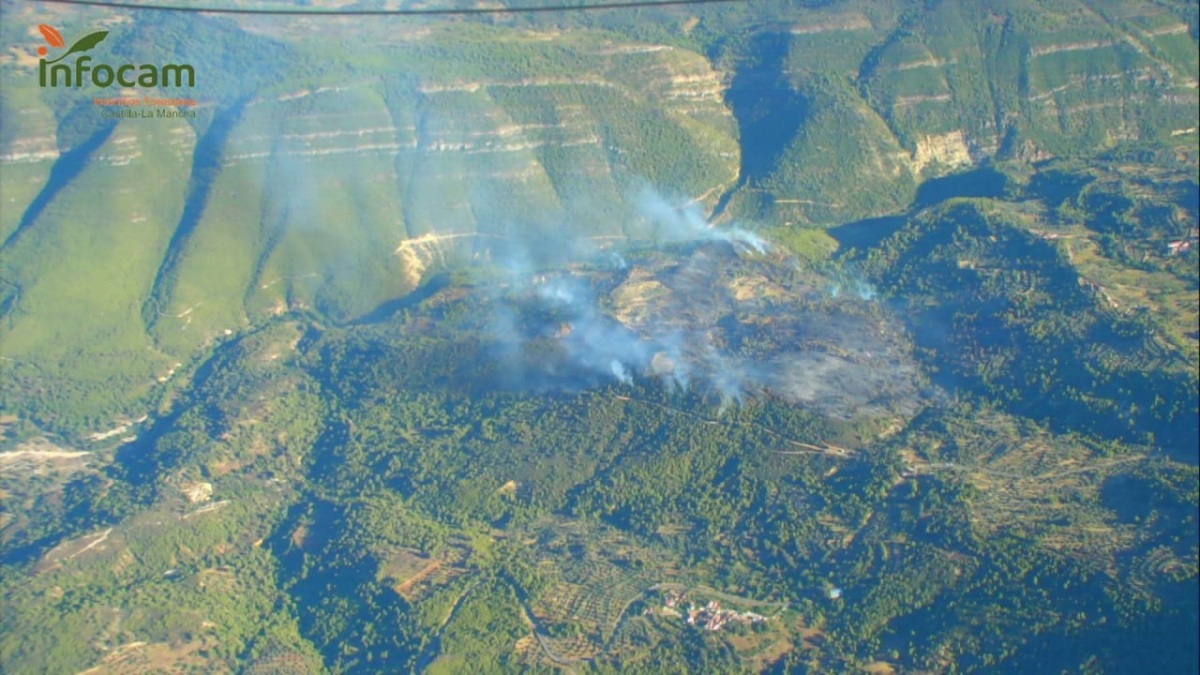 Incendio de Yeste (Albacete) a las 19.40 horas