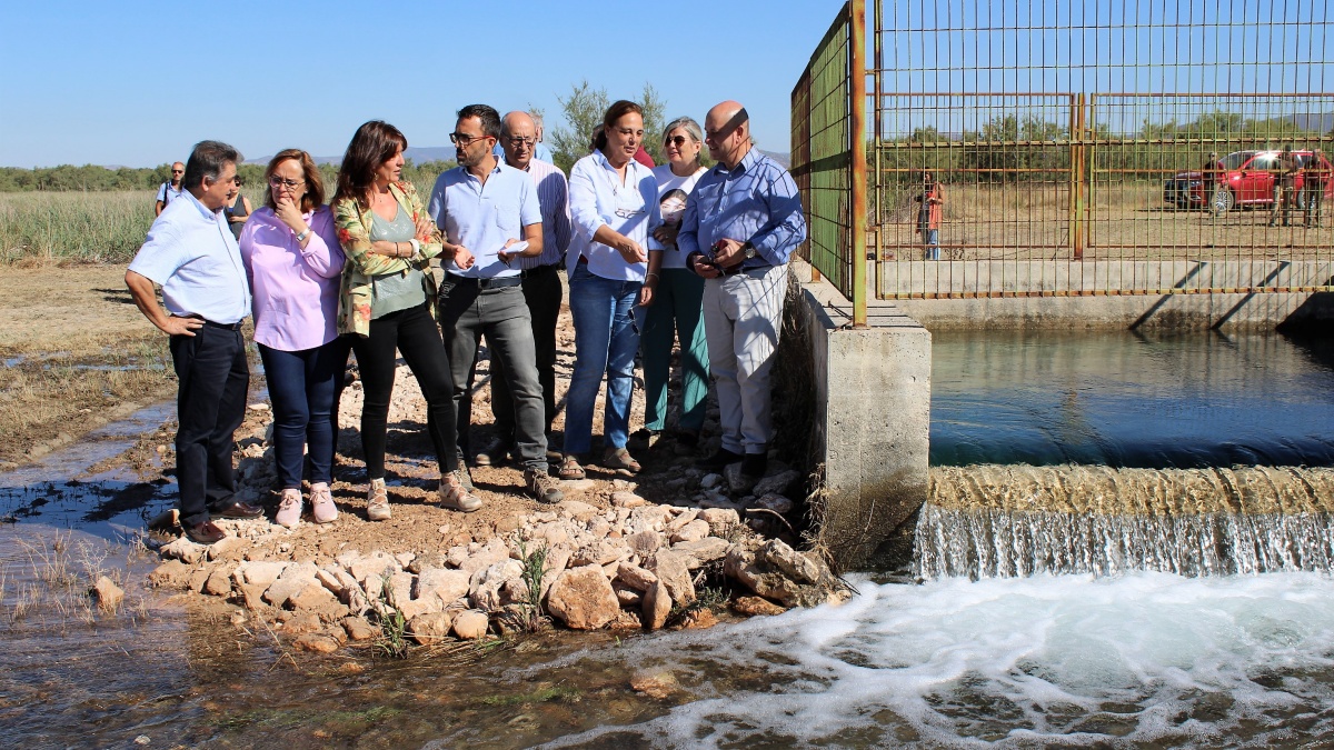 La portavoz y el director general de Medio Natural de Castilla-La Mancha han visitado el Parque Nacional de las Tablas de Daimiel / JCCM