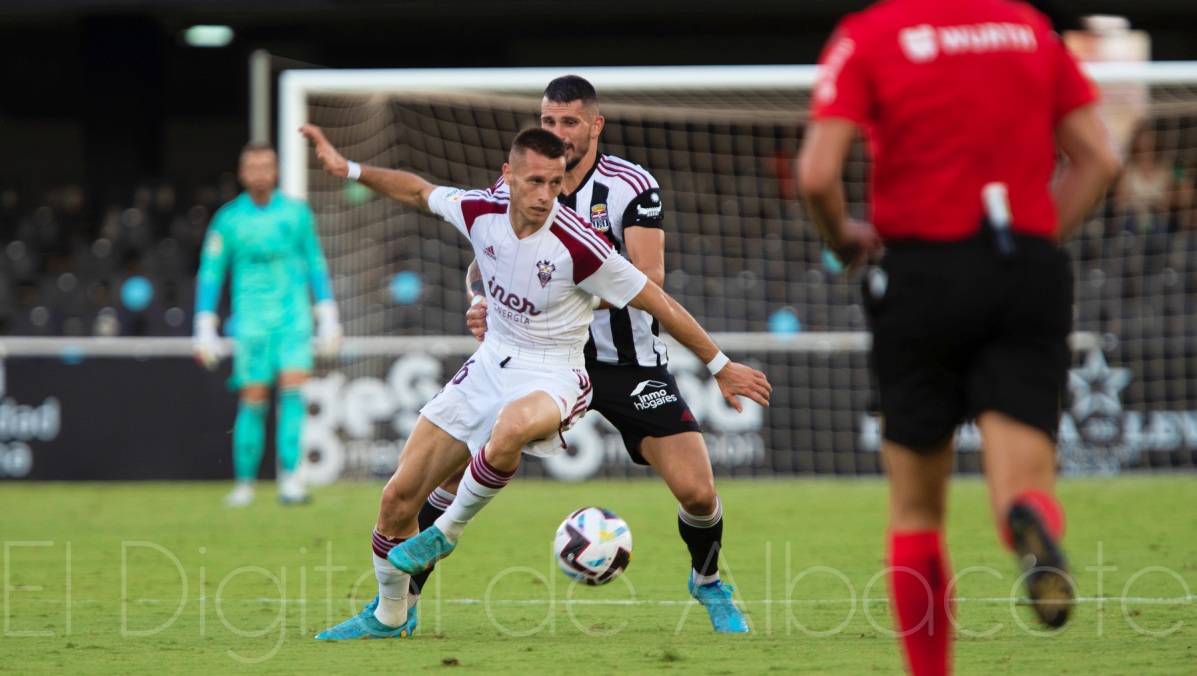 Dubasin marcó su primer gol con el Albacete este sábado