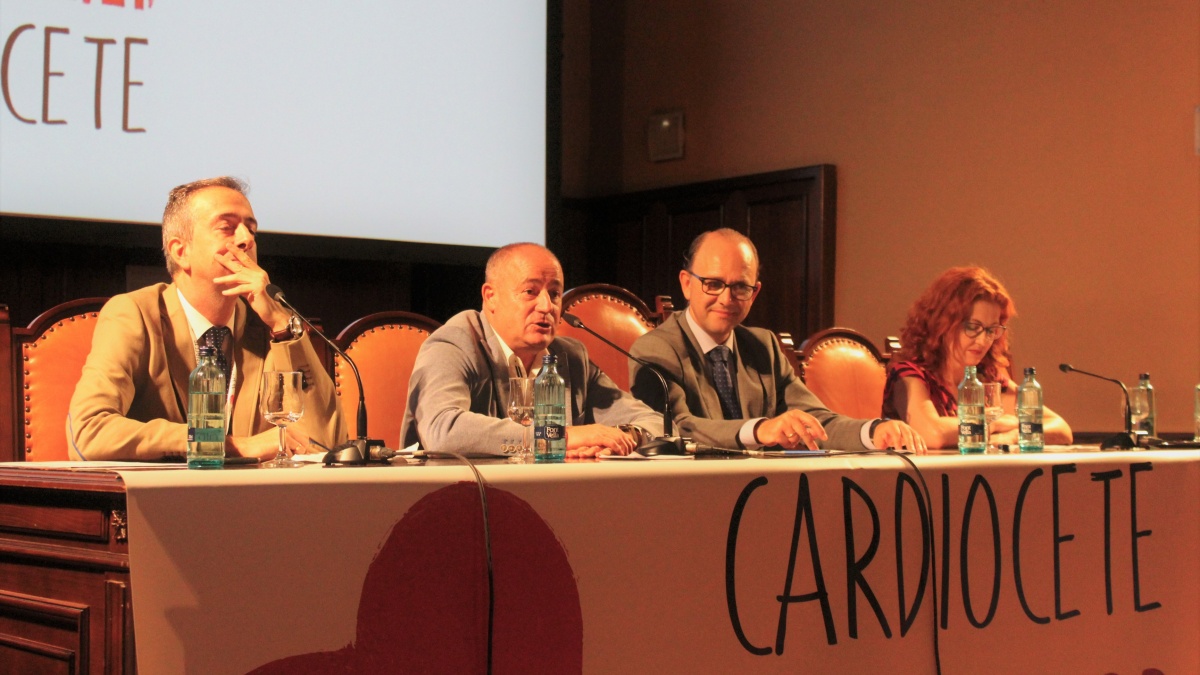 El alcalde de Albacete, Emilio Sáez, en Cardiocete / Ayto.Albacete
