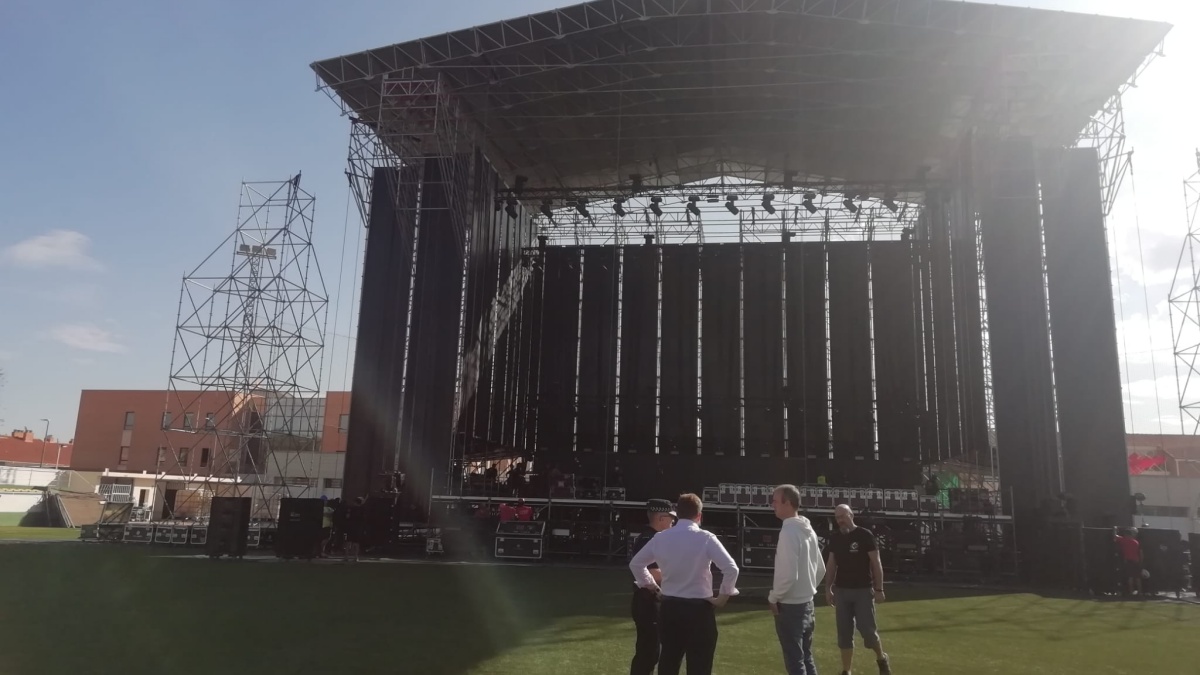 Todo listo para recibir a las más de 8.000 personas que disfrutarán esta noche del concierto de Dani Martín / Ayto. Albacete
