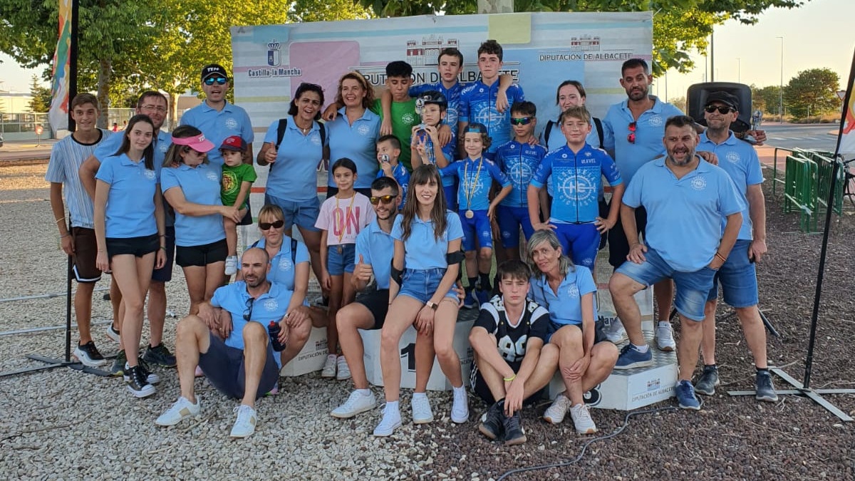 El ciclismo escolar pasa por Albacete con motivo de la Feria