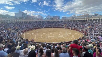 La Plaza de Toros de Albacete cuelga el cartel de no hay localidades