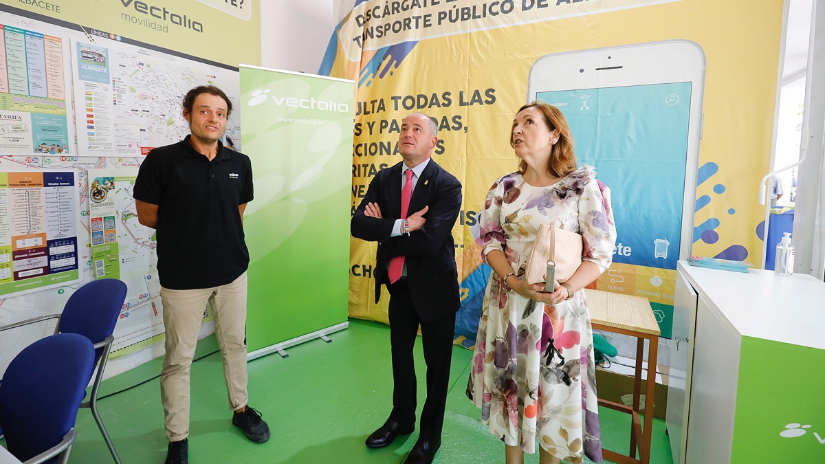 El Ayuntamiento traslada la Oficina de Atención al Cliente del transporte urbano al Recinto Ferial / Ayto. Albacete