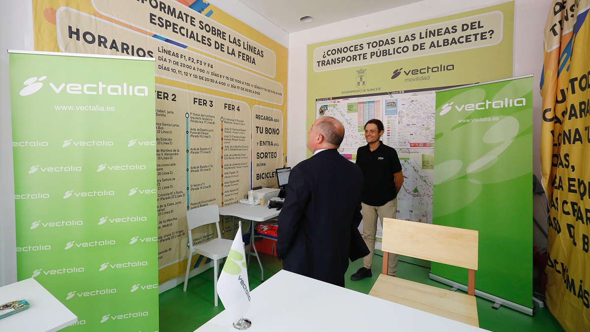 El Ayuntamiento traslada la Oficina de Atención al Cliente del transporte urbano al Recinto Ferial / Ayto. Albacete