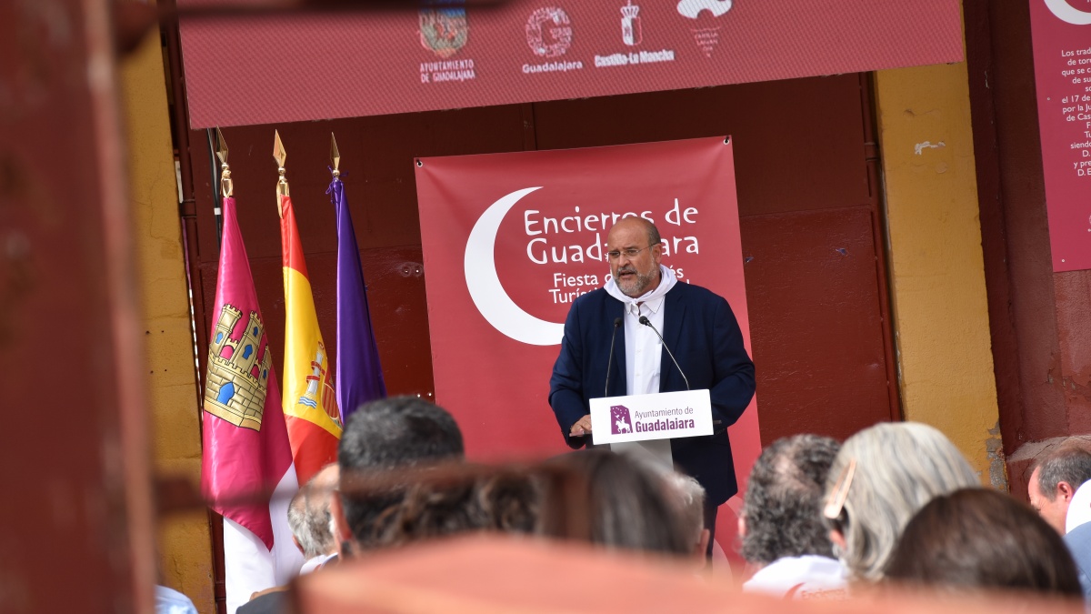 El vicepresidente de Castilla-La Mancha ha participado en el acto de promoción turística de los encierros de Guadalajara / JCCM