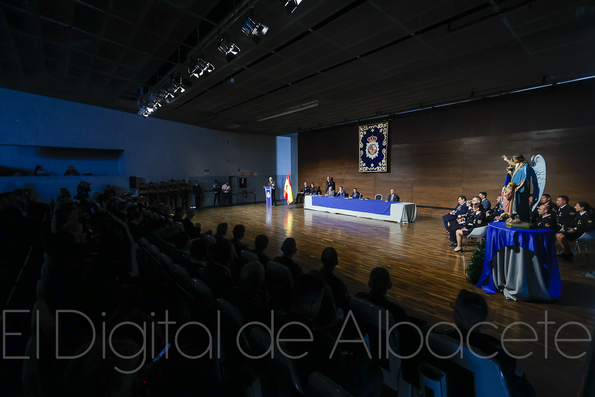 Acto institucional de la Policía Nacional en Albacete / Foto: Ángel Chacón