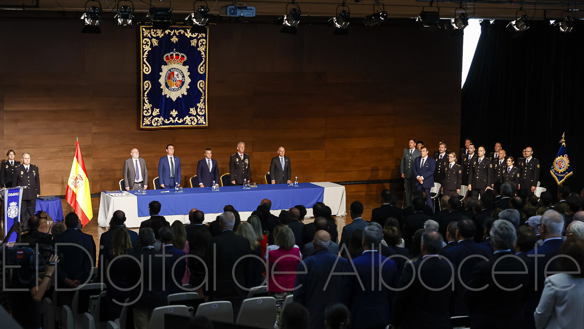 Acto institucional de la Policía Nacional en Albacete / Foto: Ángel Chacón