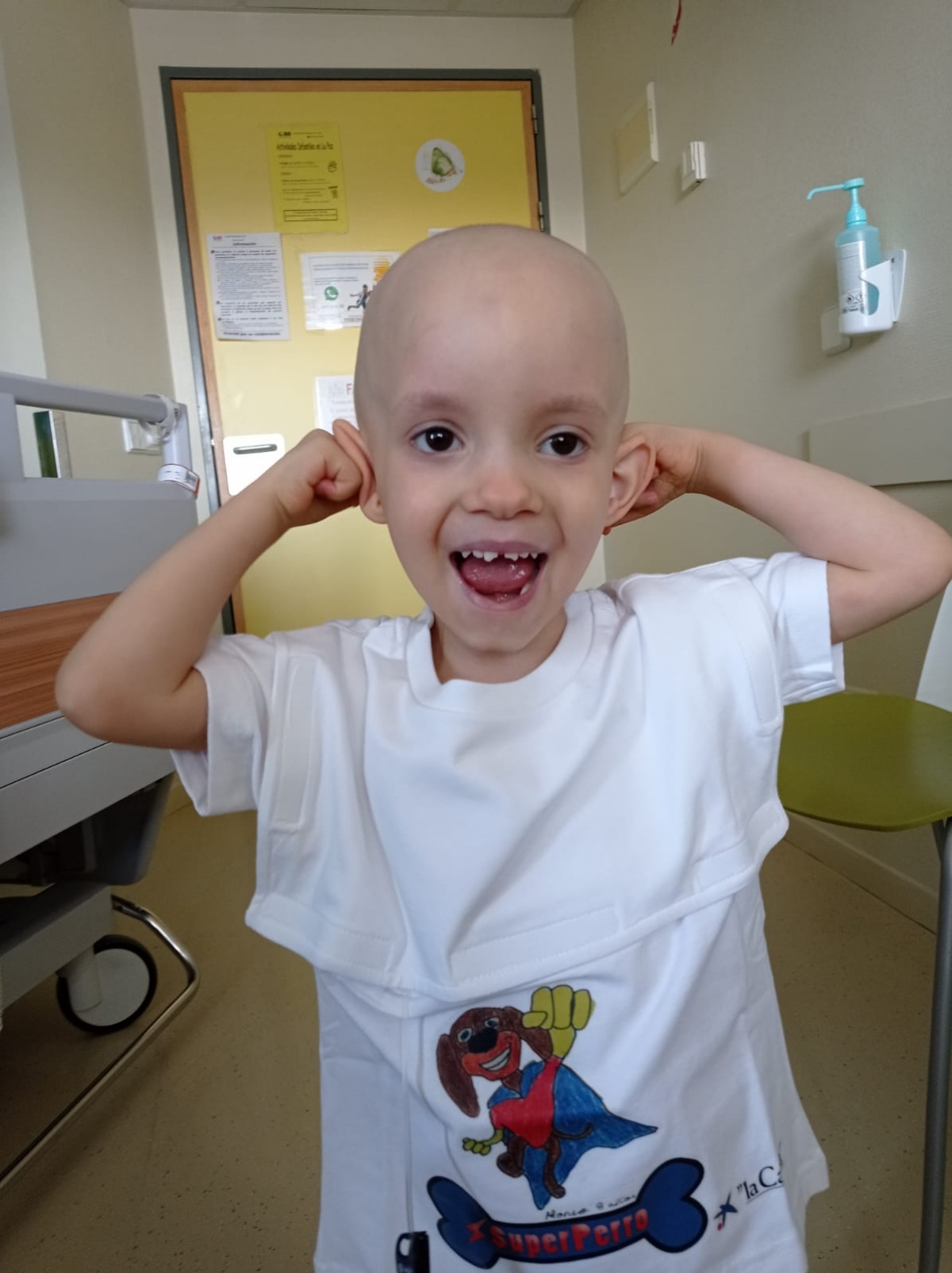 José, el niño albaceteño que plantó cara al cáncer con su sonrisa / Foto cedida por 'La Sonrisa de José