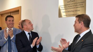 García-Page, Emilio Sáez y Santiago Cabañero