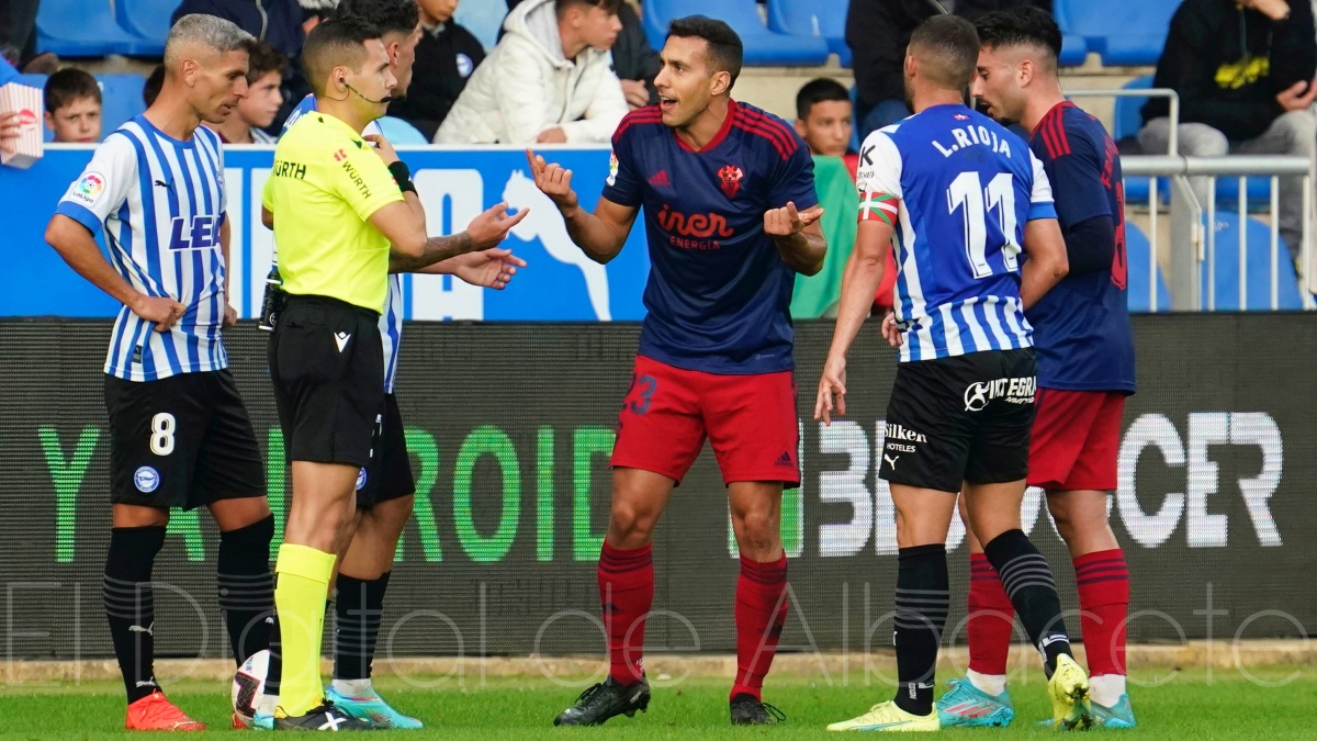 Francisco José Hernández Maeso en el Alavés - Albacete