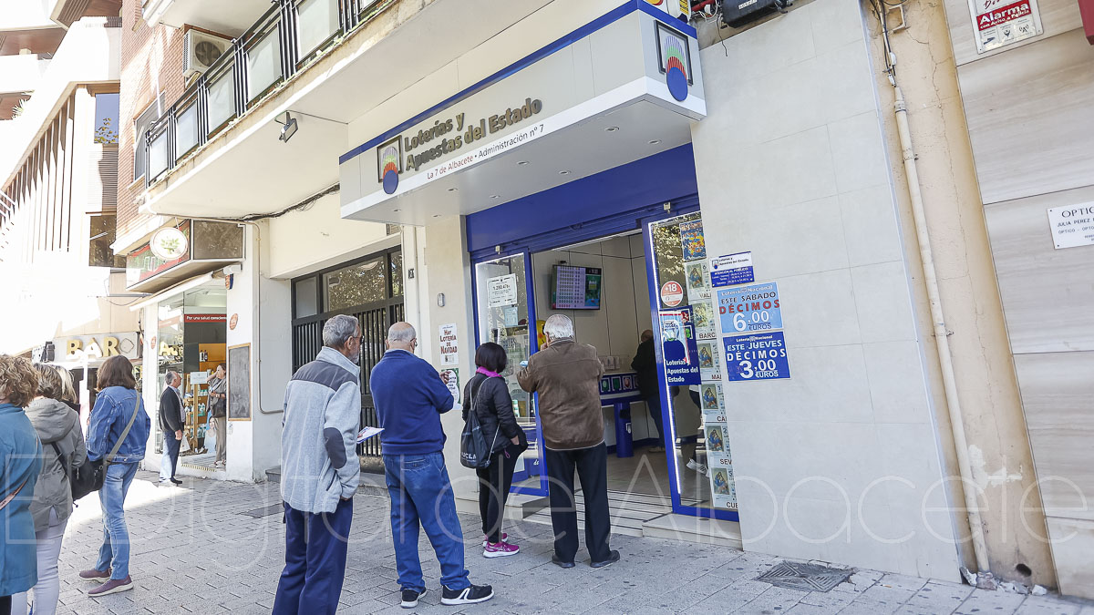 Administración de Lotería Nº 7 de Albacete / Foto: Ángel Chacón