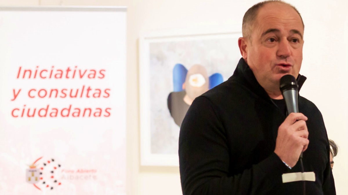 Emilio Sáez, alcalde de Albacete