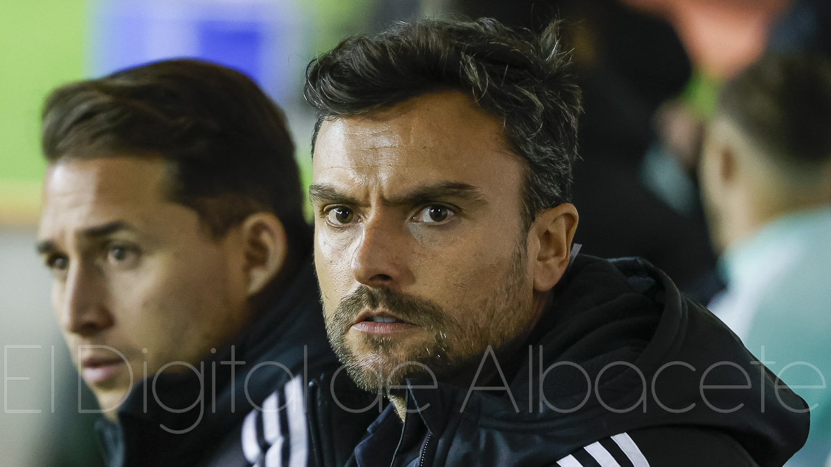 Rubén Albés, entrenador del Albacete