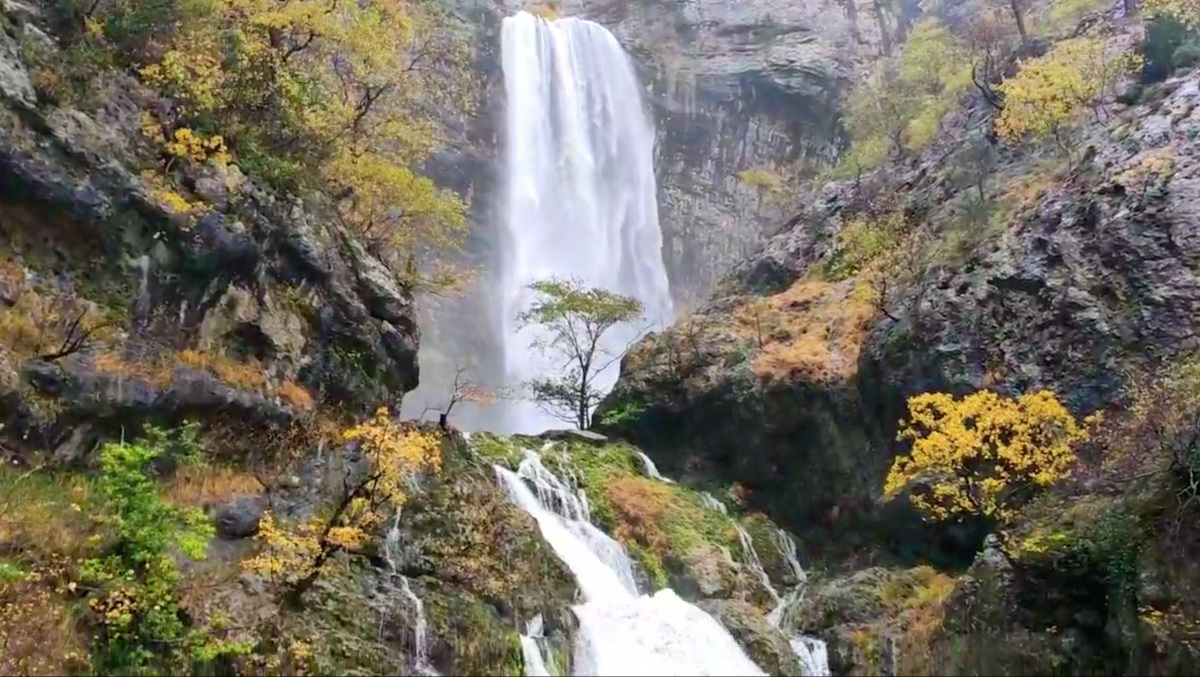 Chorros del río Mundo (Riópar, Albacete) - Foto: Meteohellín