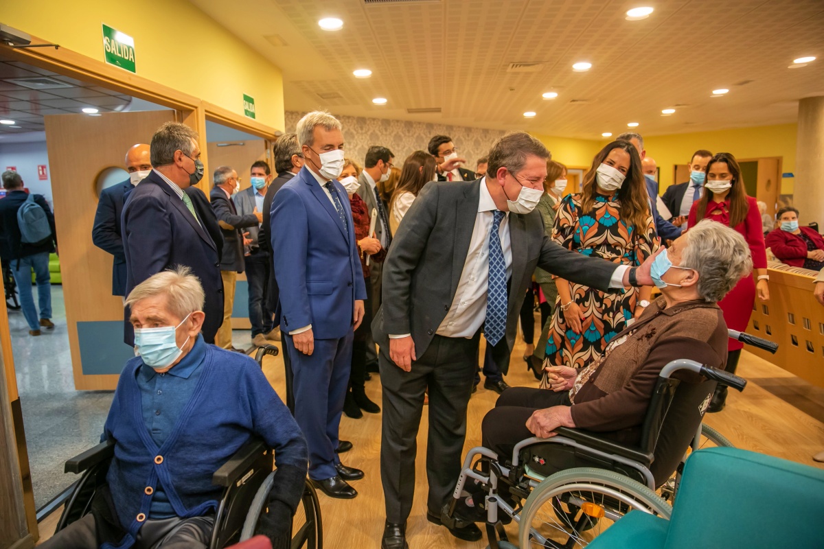 Castilla-La Mancha respalda la labor de Ilunion Sociosanitario, del Grupo  Social ONCE, en la gestión de recursos de atención a personas mayores en la  región - El Digital de Albacete