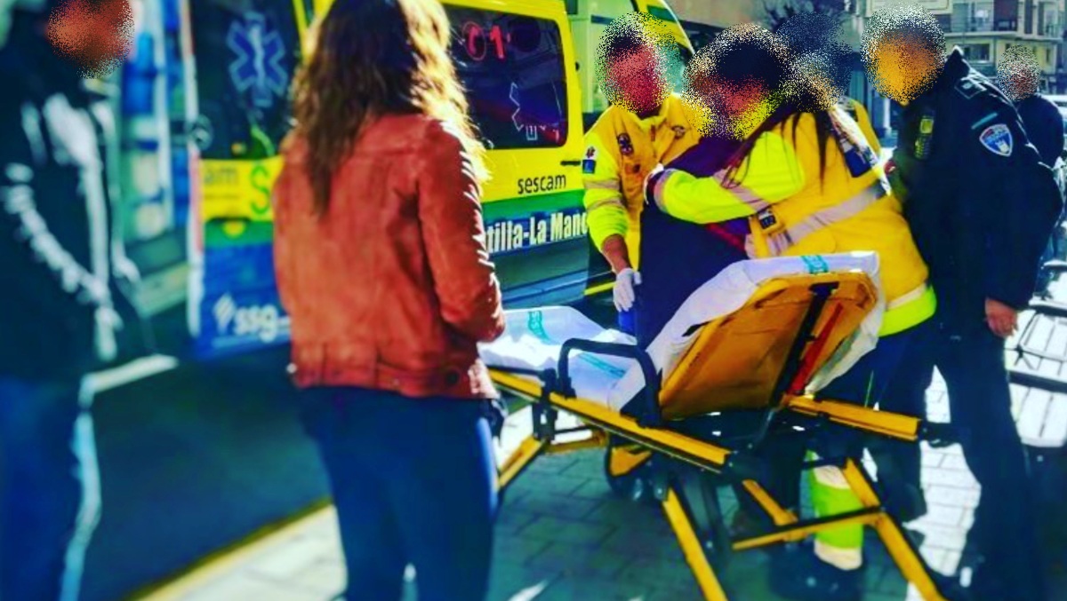 Policía Local y Sanitarios en Albacete - Foto de archivo