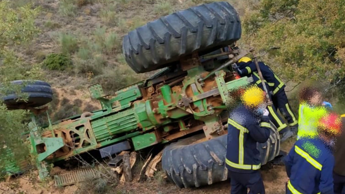 Foto de archivo de un accidente de tractor / Fuente: Bomberos