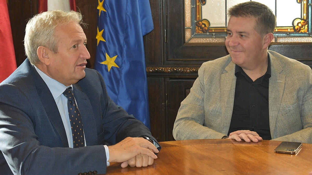 El presidente de la Diputación de Albacete con el de Cooperativas Agro Alimentarias de CLM