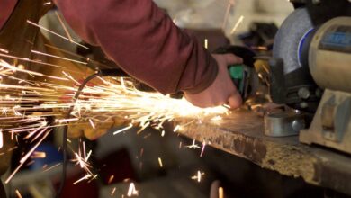 Un trabajador realizando sus funciones profesionales - Foto: PIXABAY