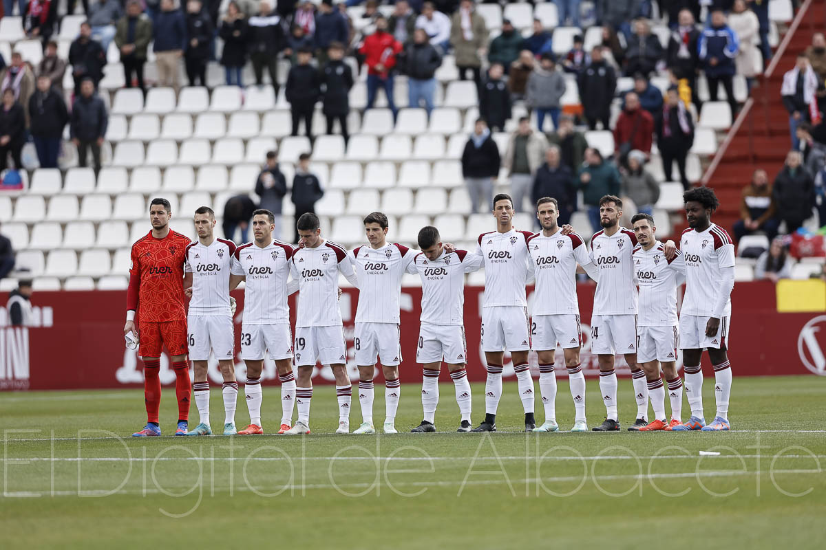 Alineaciones de albacete balompié contra málaga cf