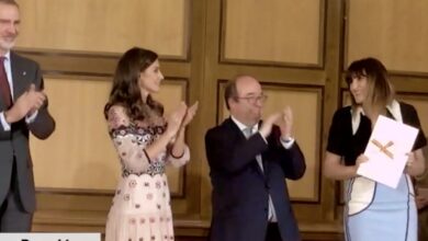 Rozalén, los Reyes e Iceta / Fuente: Ministerio de Cultura