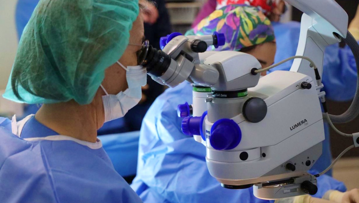 Equipamiento tecnológico para el servicio de Oftalmología - Fuente: JCCM