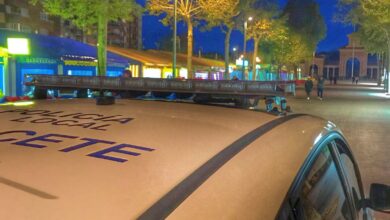 Policía Local en el Paseo de la Feria de Albacete - Imagen de archivo