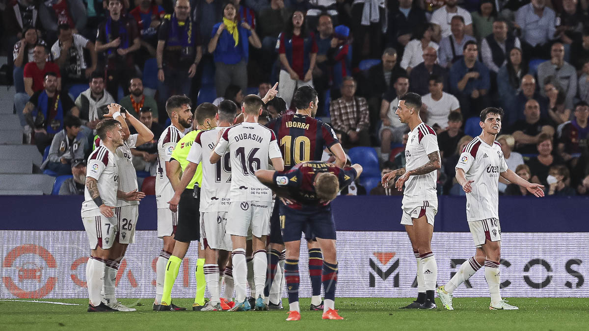 Ávalos Barrera atracó al Albacete en Valencia ante el Levante