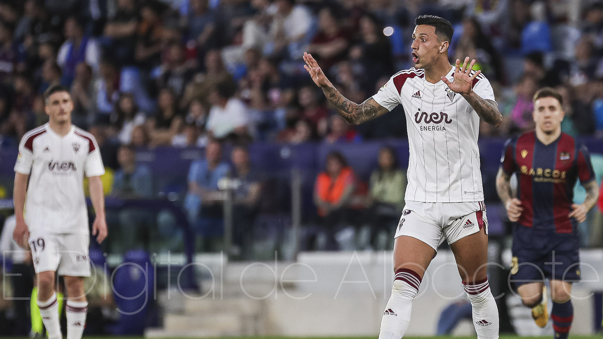 Maikel Mesa en el Levante - Albacete