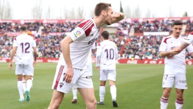 Dubasin celebra el 1-1 del Albacete ante el Sporting