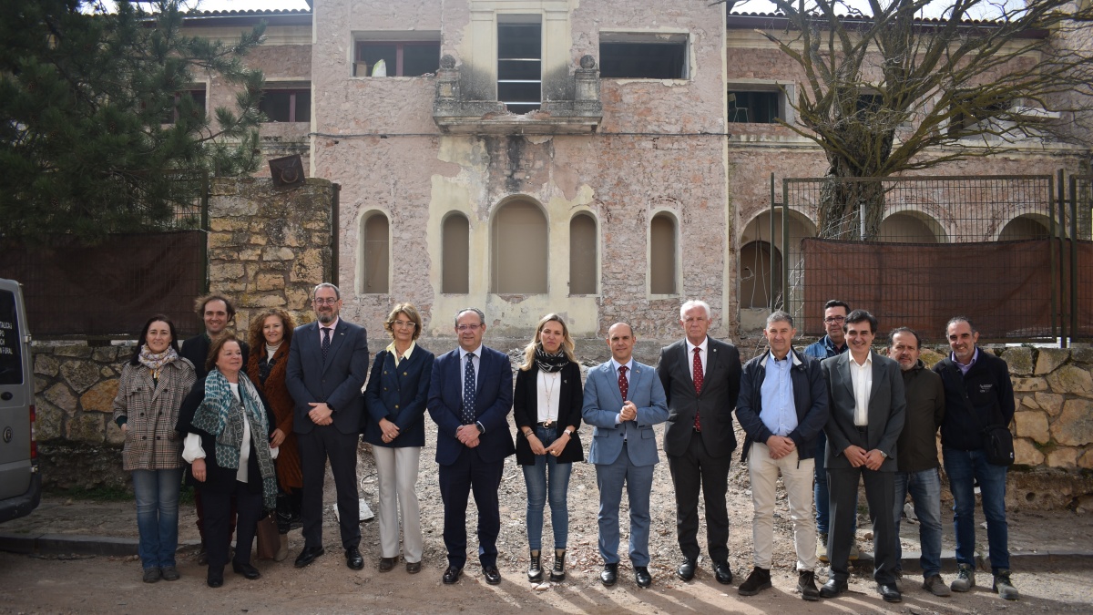 Las obras del nuevo Edificio de Usos Múltiples de la Junta en esta ciudad de Castilla-La Mancha avanzan según lo previsto y estarán concluidas en plazo / JCCM