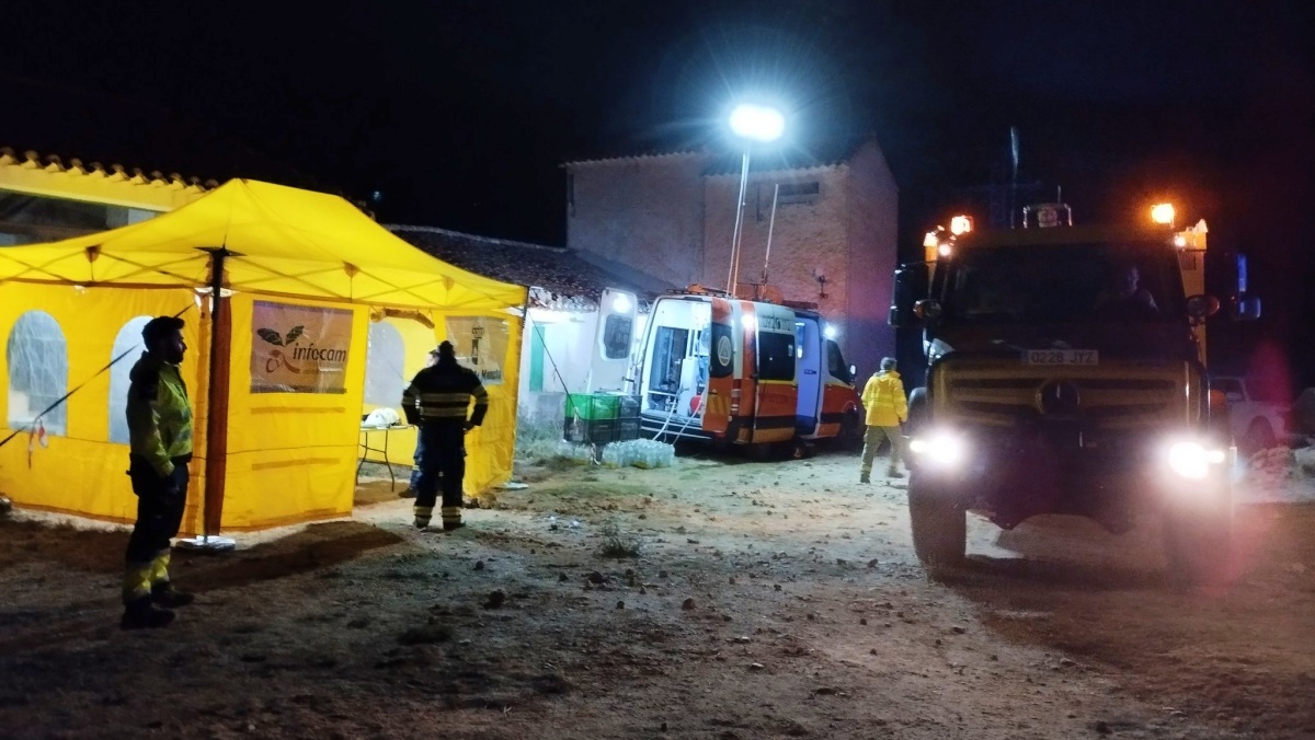 Parte del dispositivo desplegado en Alatoz / Foto: Almansa Emergencias