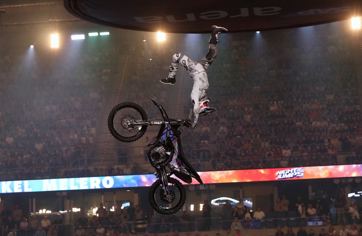Maikel haciendo un 'Tsunami Indy'