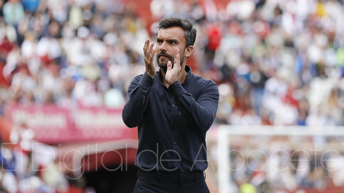 Rubén Albés, entrenador del Albacete