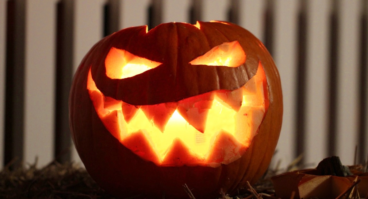 La imagen tiene un atributo ALT vacío; su nombre de archivo es calabaza-halloween.jpg