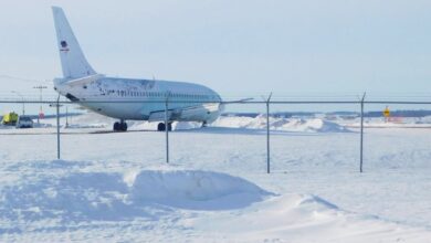 Foto de archivo de un aeropuerto cualquiera plagado de nieve - PIXABAY