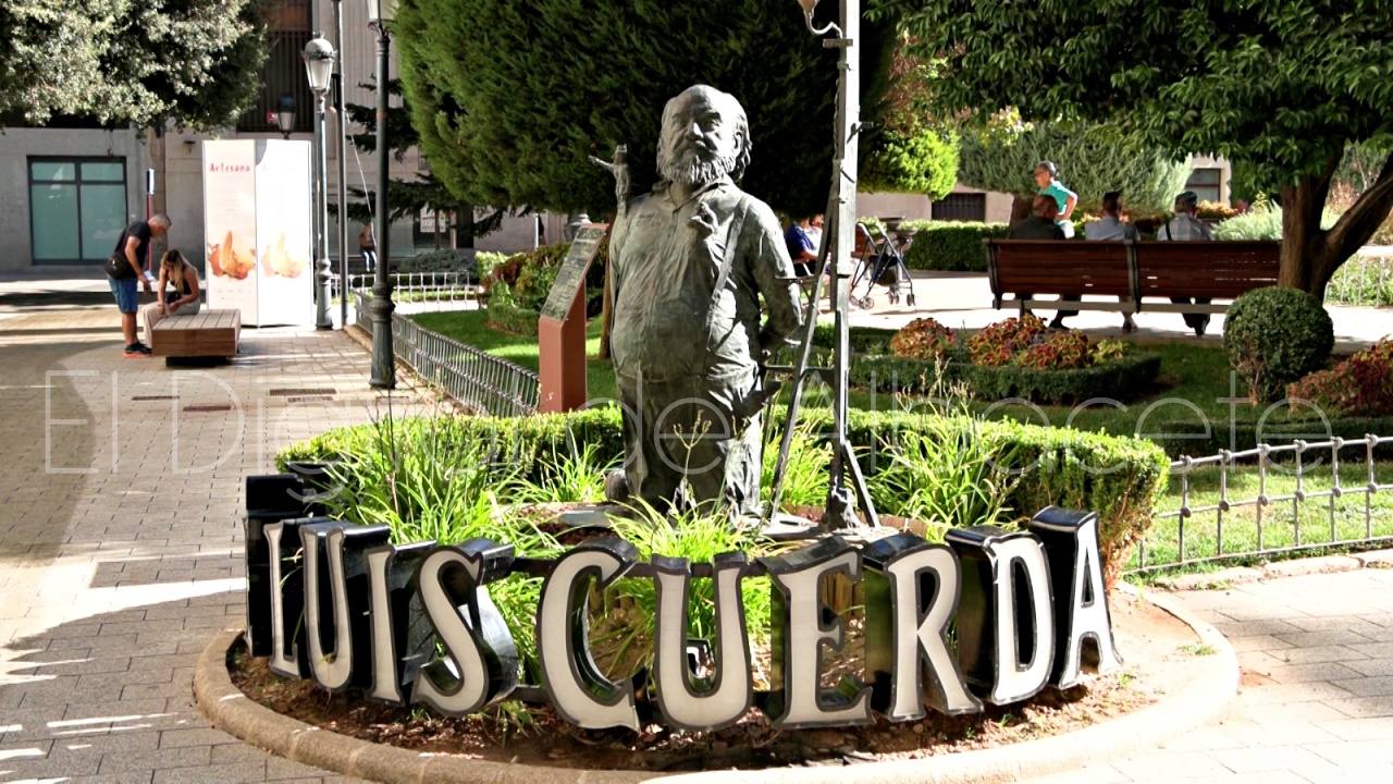 Monumento de Serzo a José Luis Cuerda