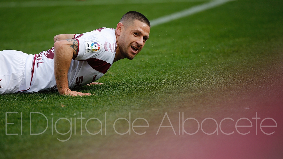 Acuña como jugador del Albacete Balompié